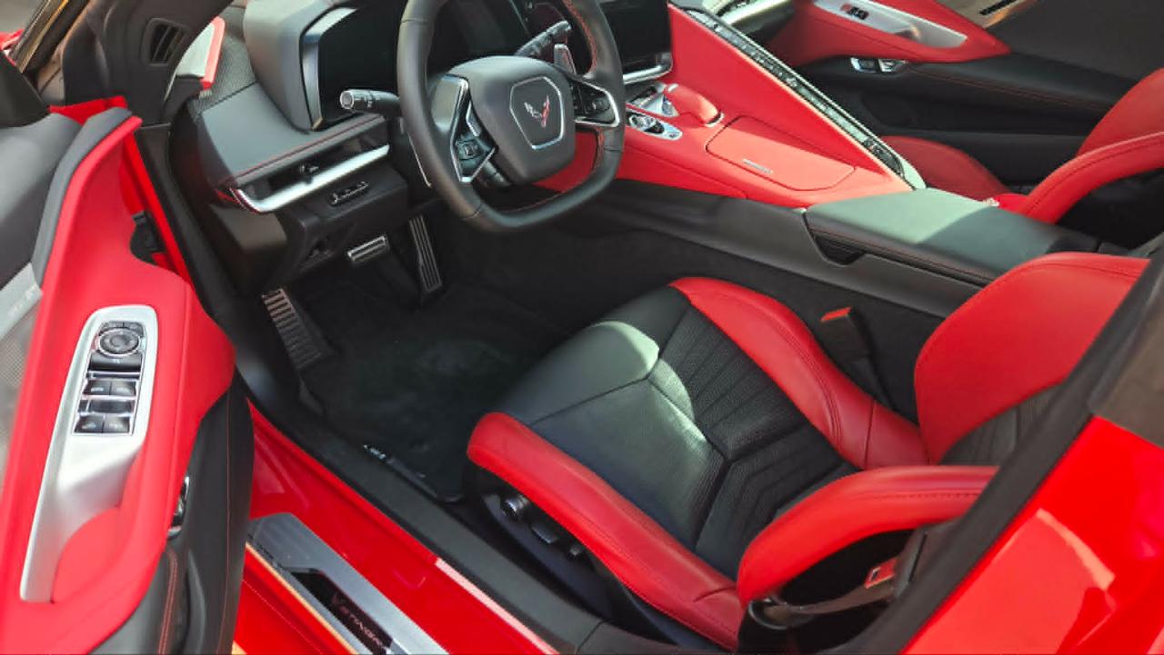 Chevrolet Corvette 2dr Stingray Conv w/2LT 2023