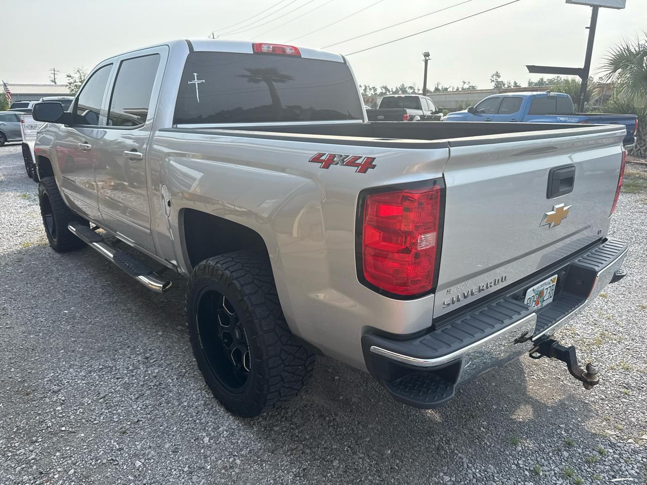 Chevrolet Silverado 1500 4WD Crew Cab 143.5" LT w/1LT 2018