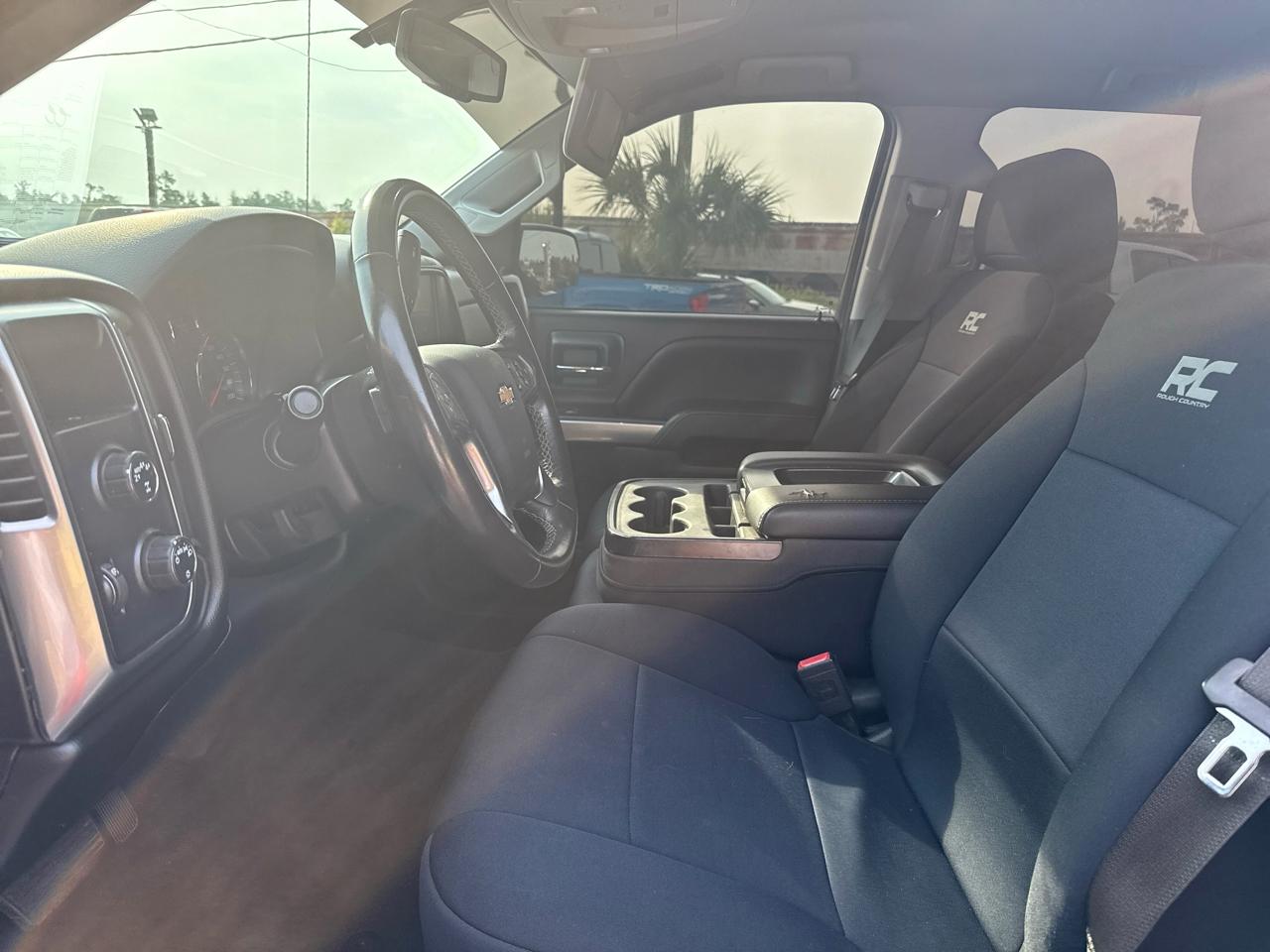 Chevrolet Silverado 1500 4WD Crew Cab 143.5" LT w/1LT 2018
