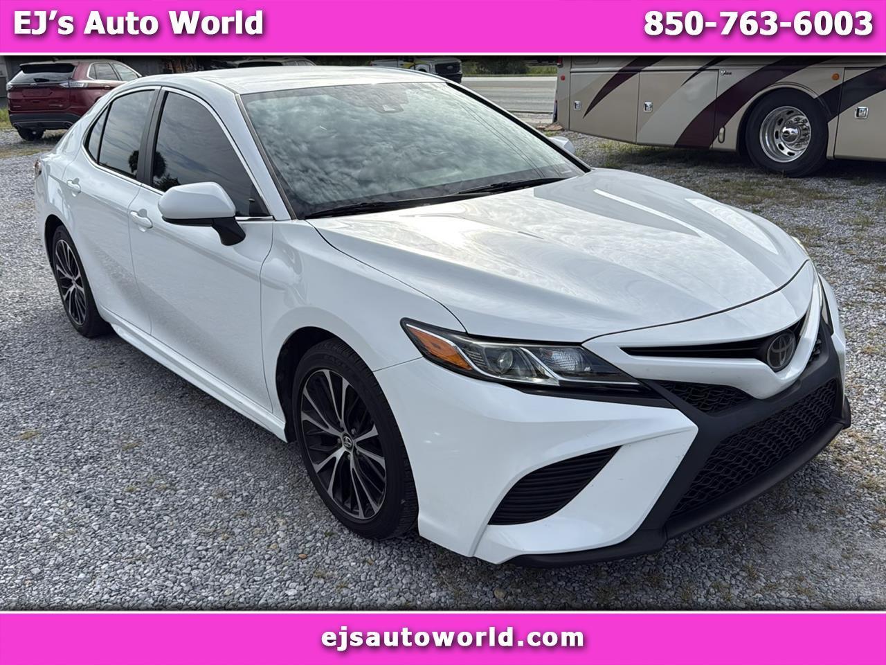 2020 Toyota Camry SE Auto (Natl)