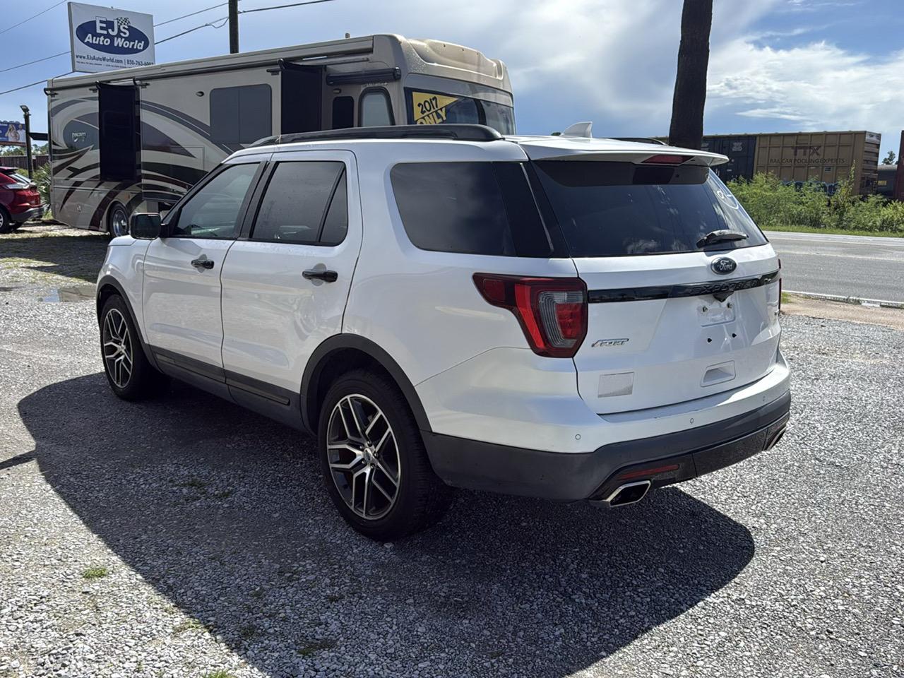 Ford Explorer Sport 4WD 2017