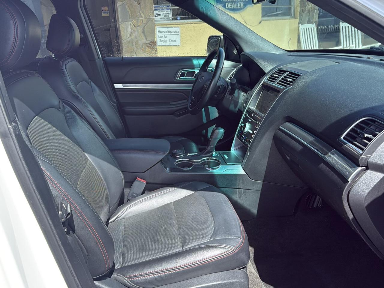 Ford Explorer Sport 4WD 2017