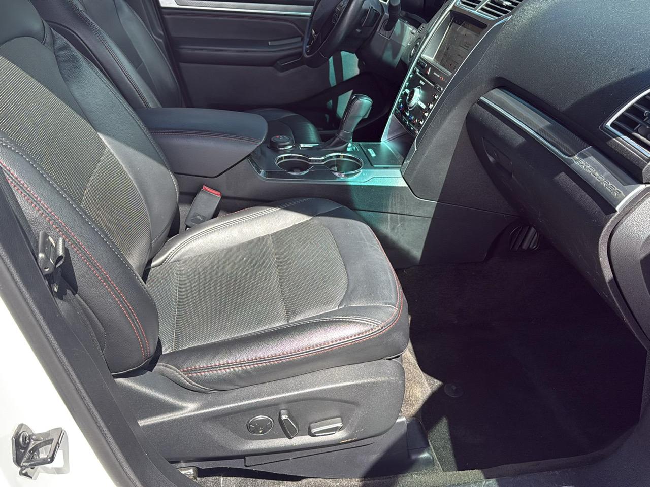 Ford Explorer Sport 4WD 2017