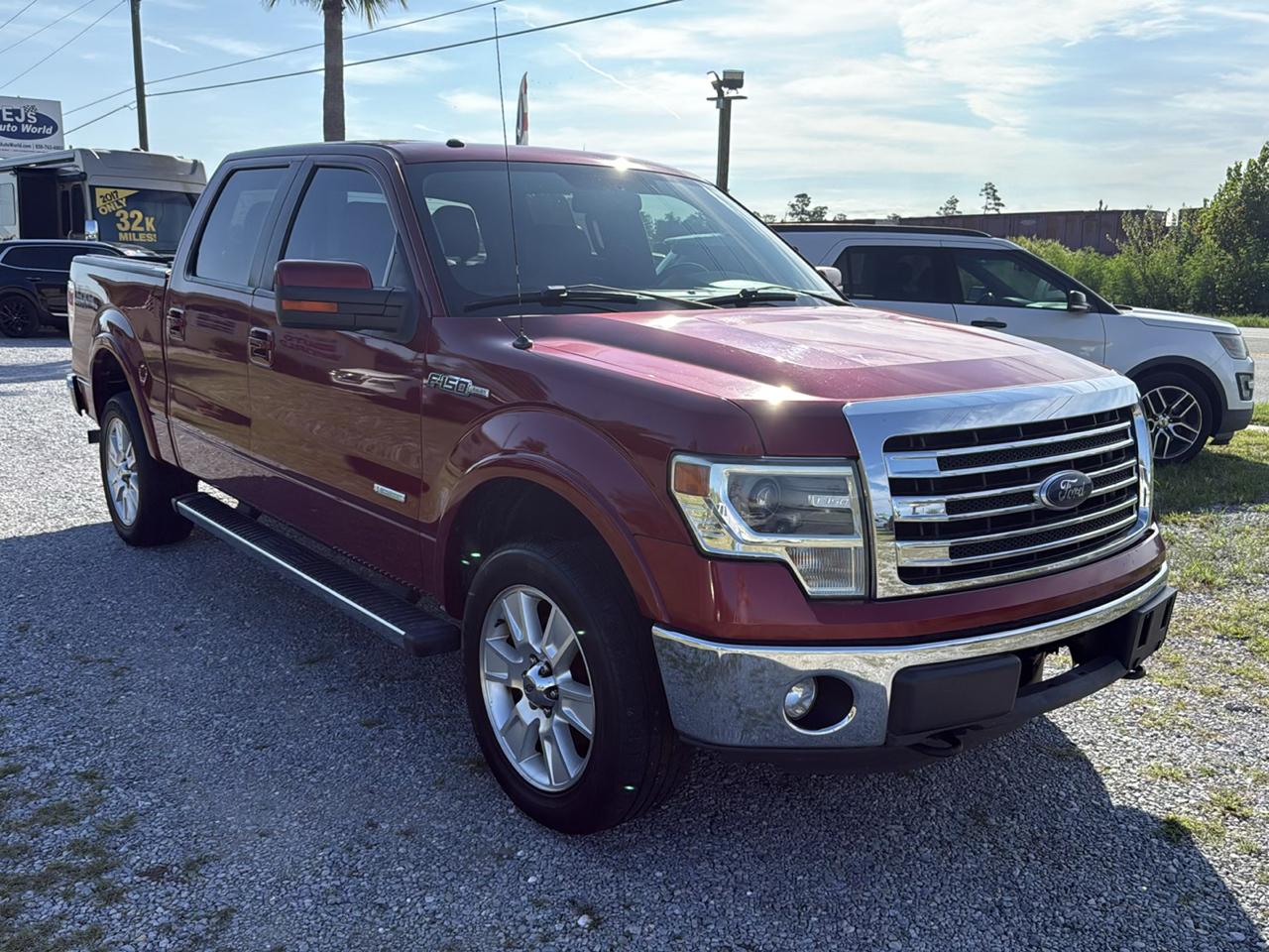 Ford F-150 4WD SuperCrew 139" Lariat 2013