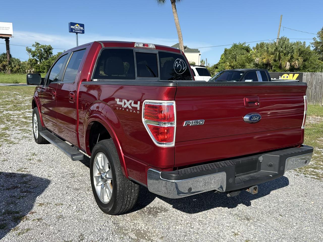 Ford F-150 4WD SuperCrew 139" Lariat 2013