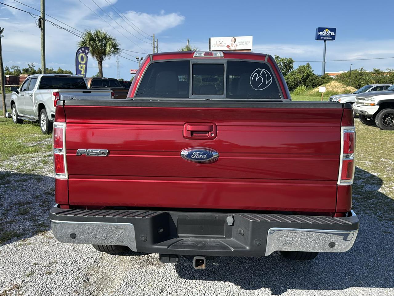 Ford F-150 4WD SuperCrew 139" Lariat 2013