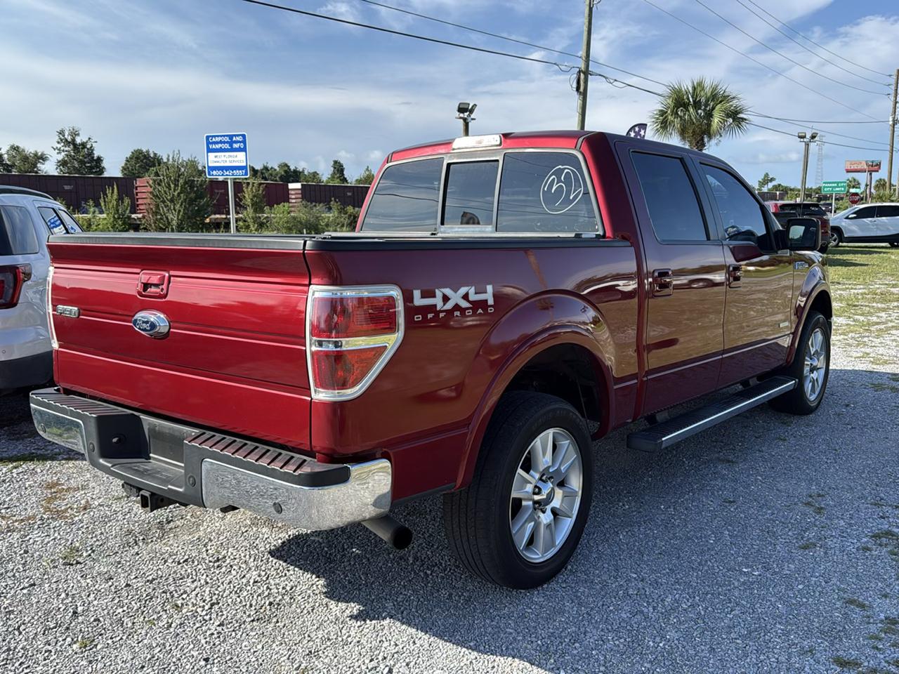 Ford F-150 4WD SuperCrew 139" Lariat 2013