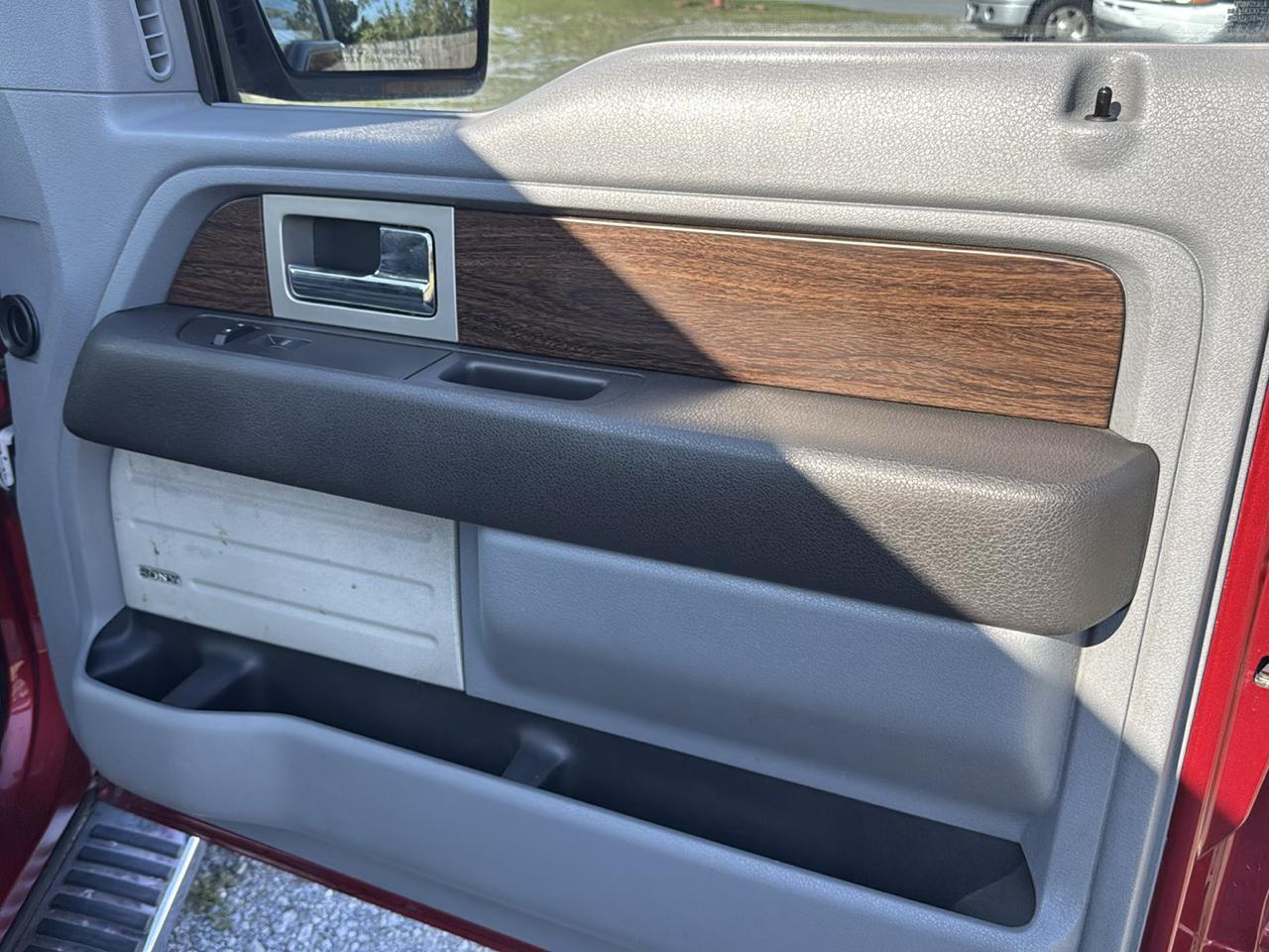 Ford F-150 4WD SuperCrew 139" Lariat 2013
