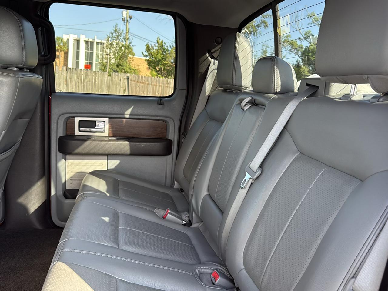Ford F-150 4WD SuperCrew 139" Lariat 2013