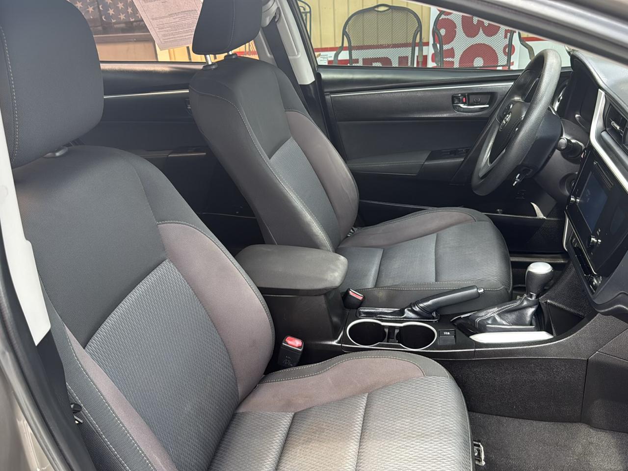 Toyota Corolla LE CVT (Natl) 2018