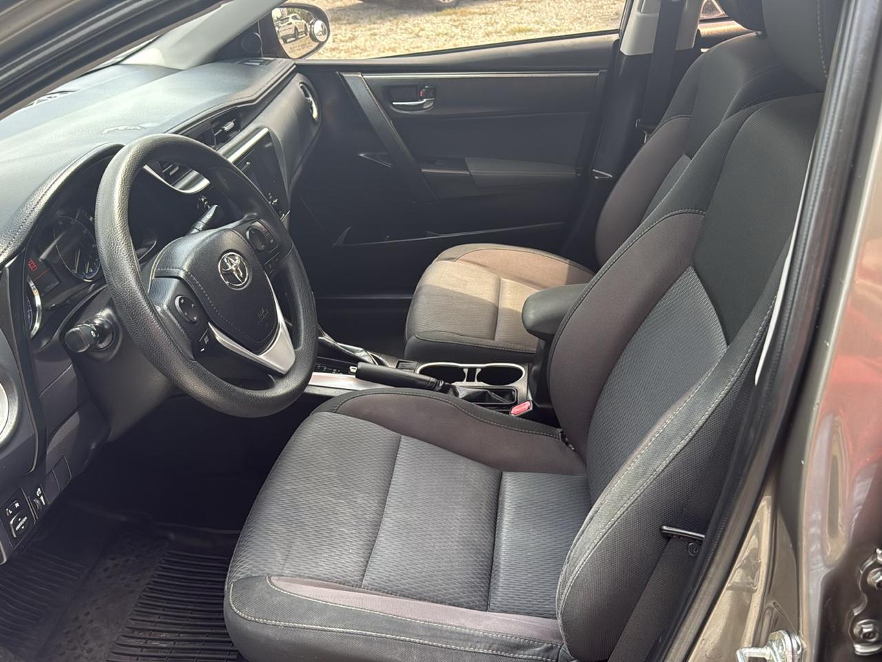 Toyota Corolla LE CVT (Natl) 2018