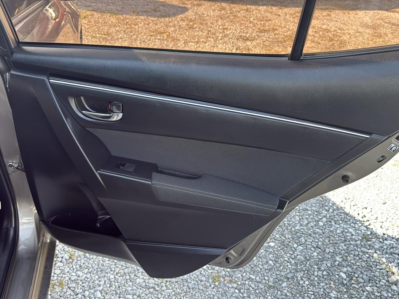 Toyota Corolla LE CVT (Natl) 2018