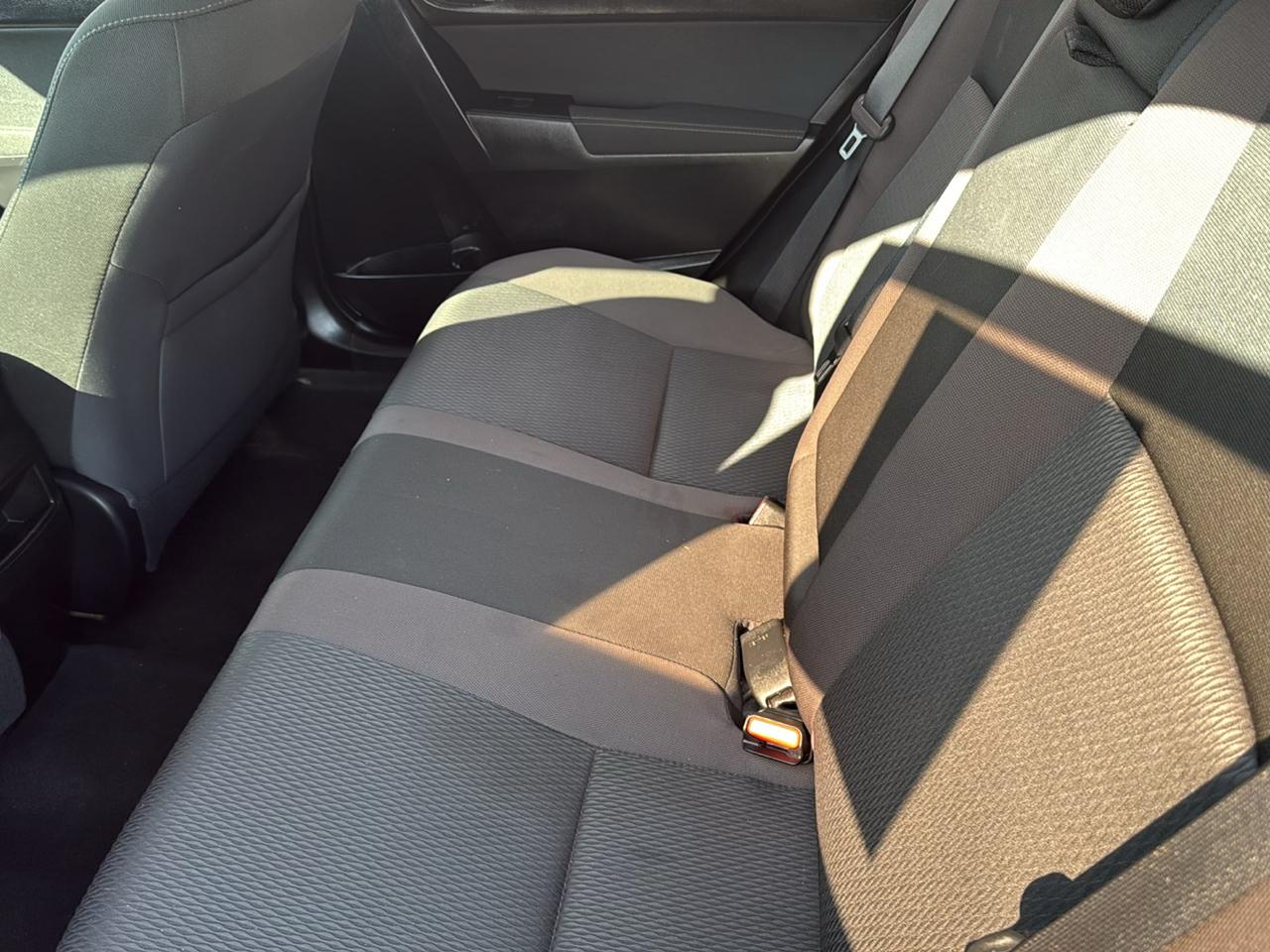 Toyota Corolla LE CVT (Natl) 2018