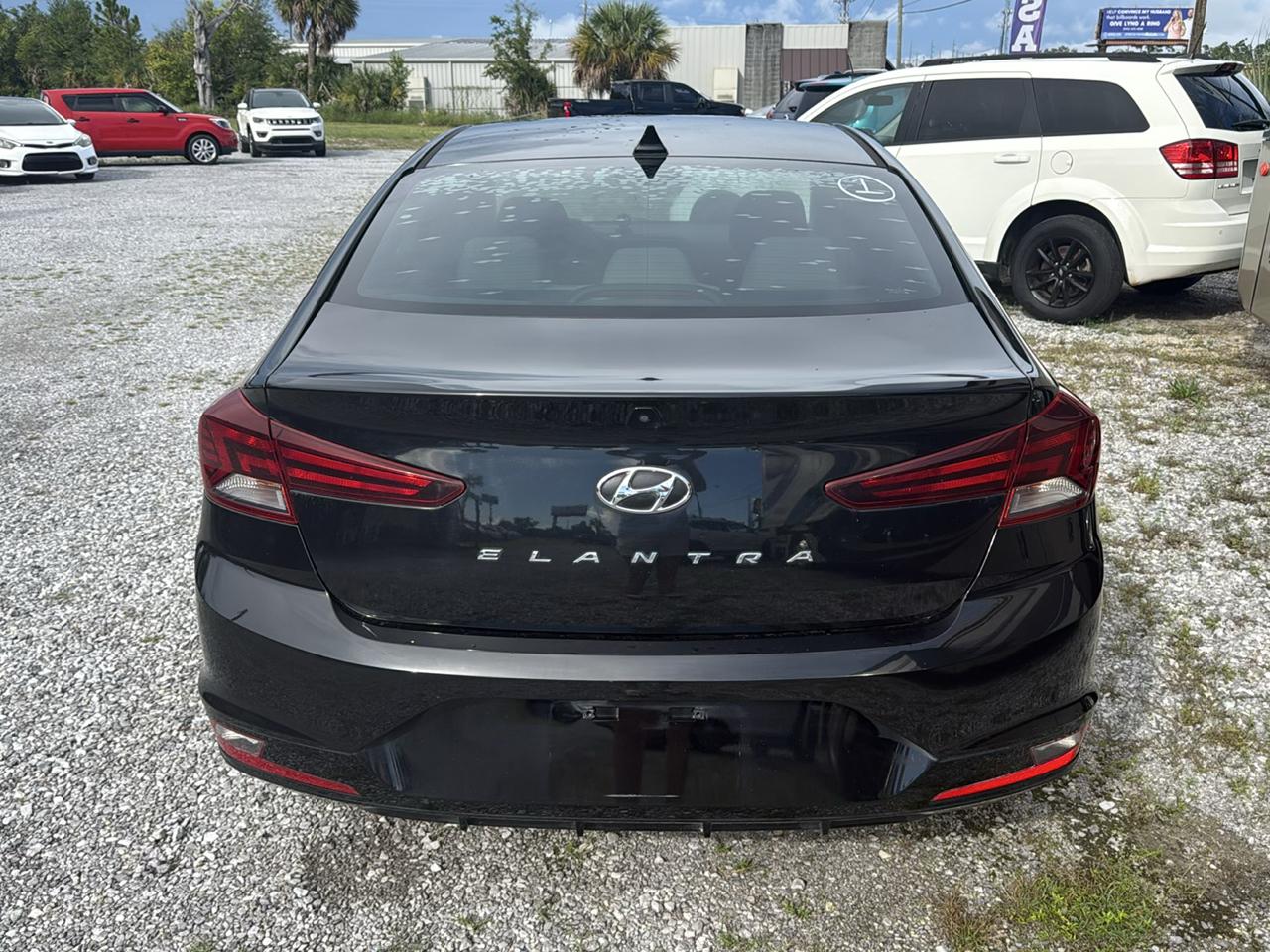 Hyundai Elantra SEL IVT 2020