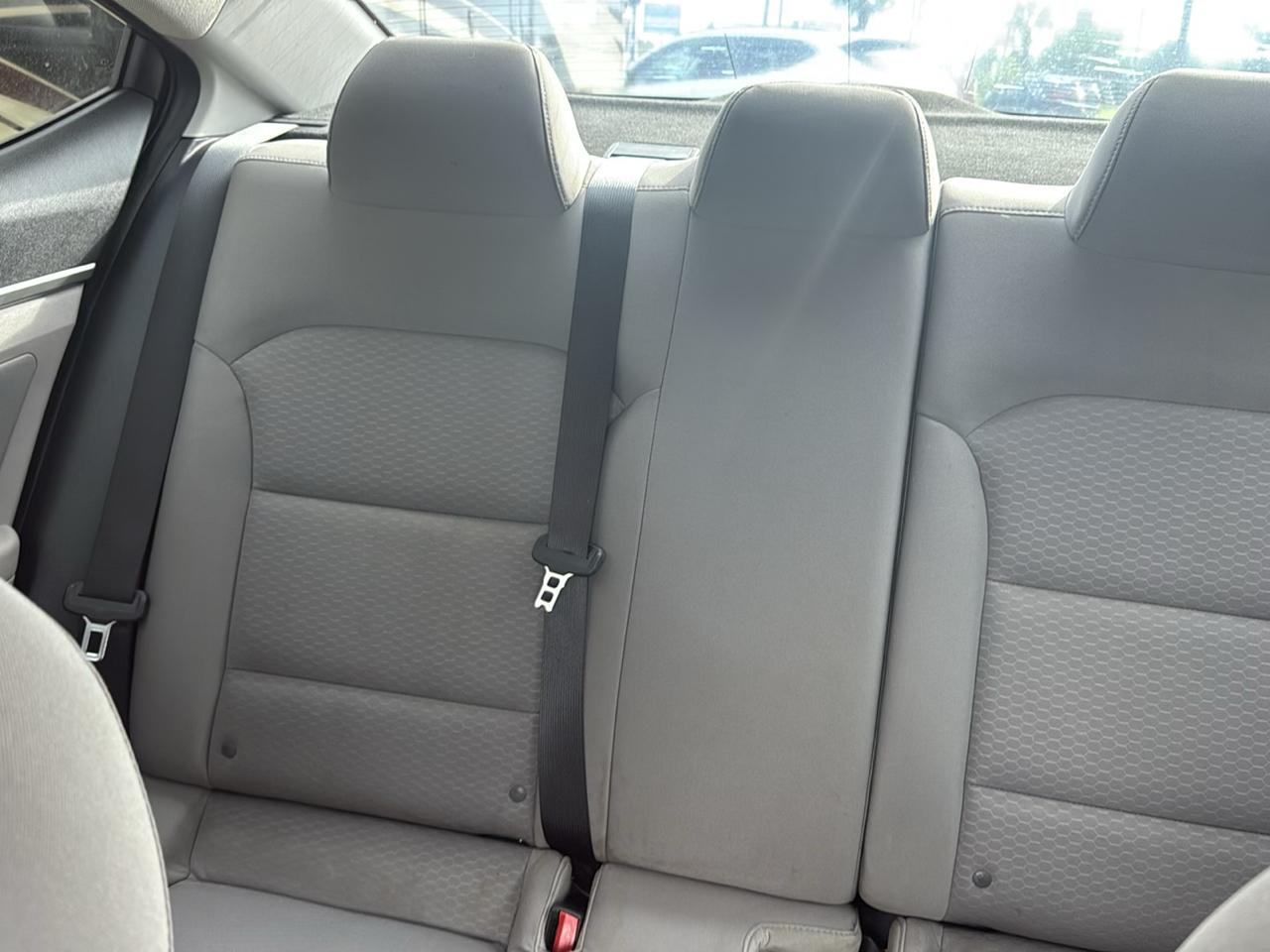 Hyundai Elantra SEL IVT 2020
