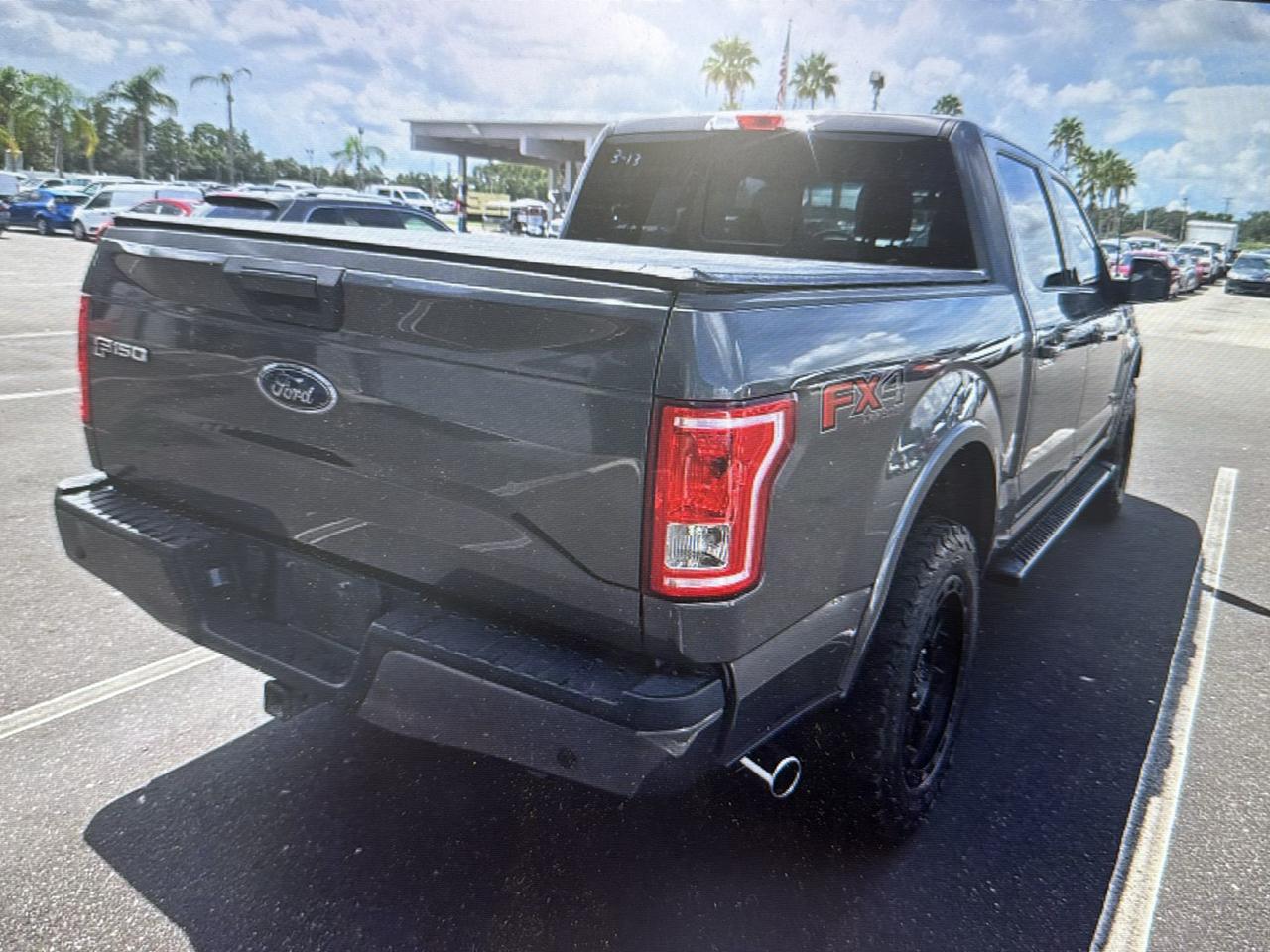 Ford F-150 4WD SuperCrew 145" XLT 2016