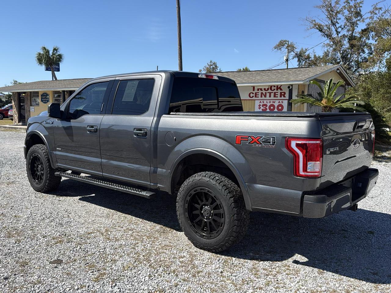 Ford F-150 4WD SuperCrew 145" XLT 2016