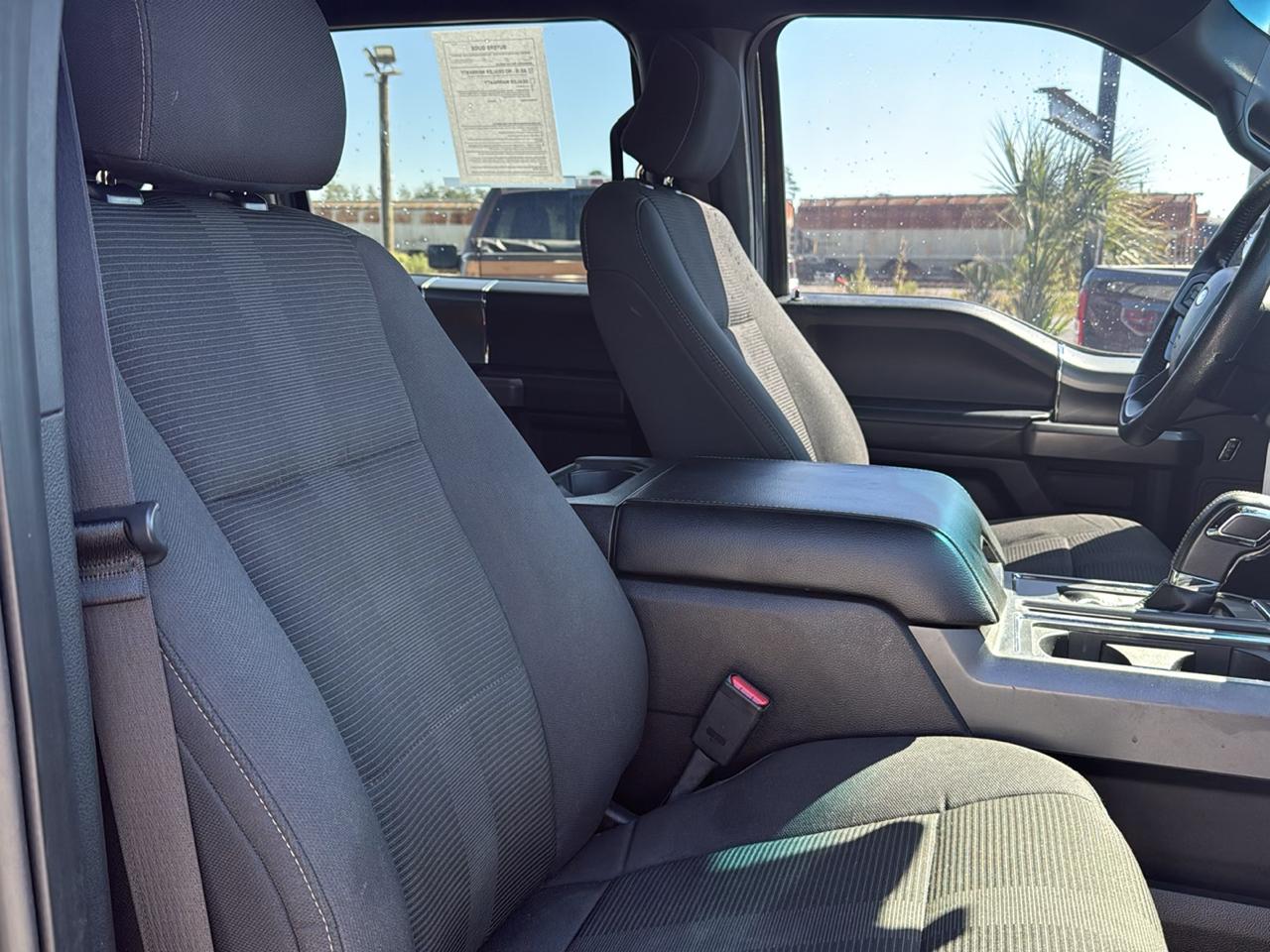 Ford F-150 4WD SuperCrew 145" XLT 2016