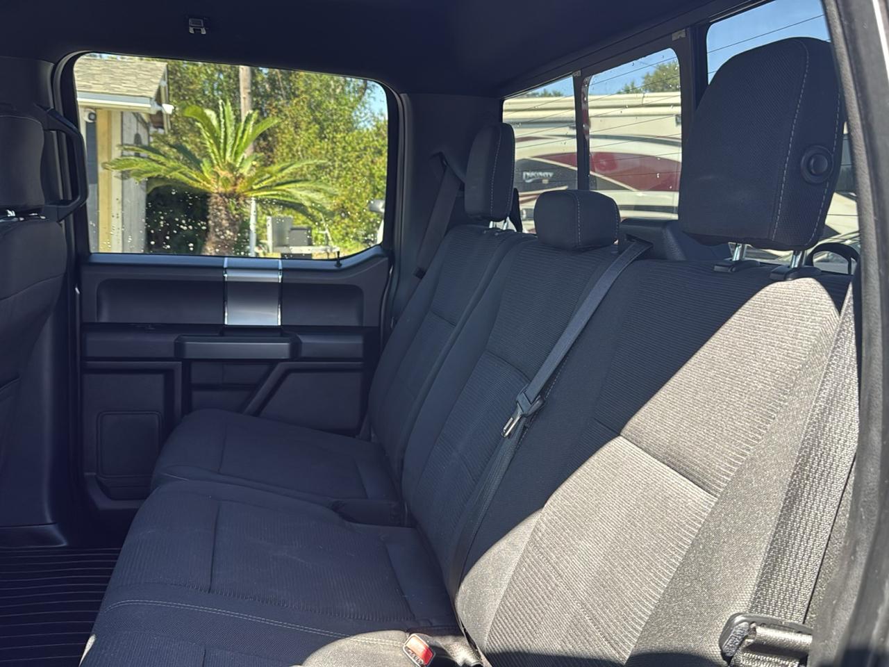 Ford F-150 4WD SuperCrew 145" XLT 2016