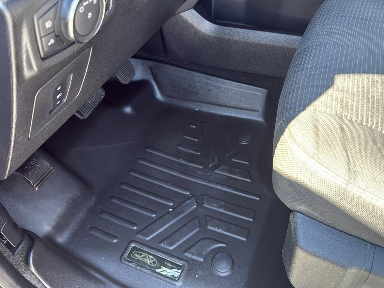 Ford F-150 4WD SuperCrew 145" XLT 2016
