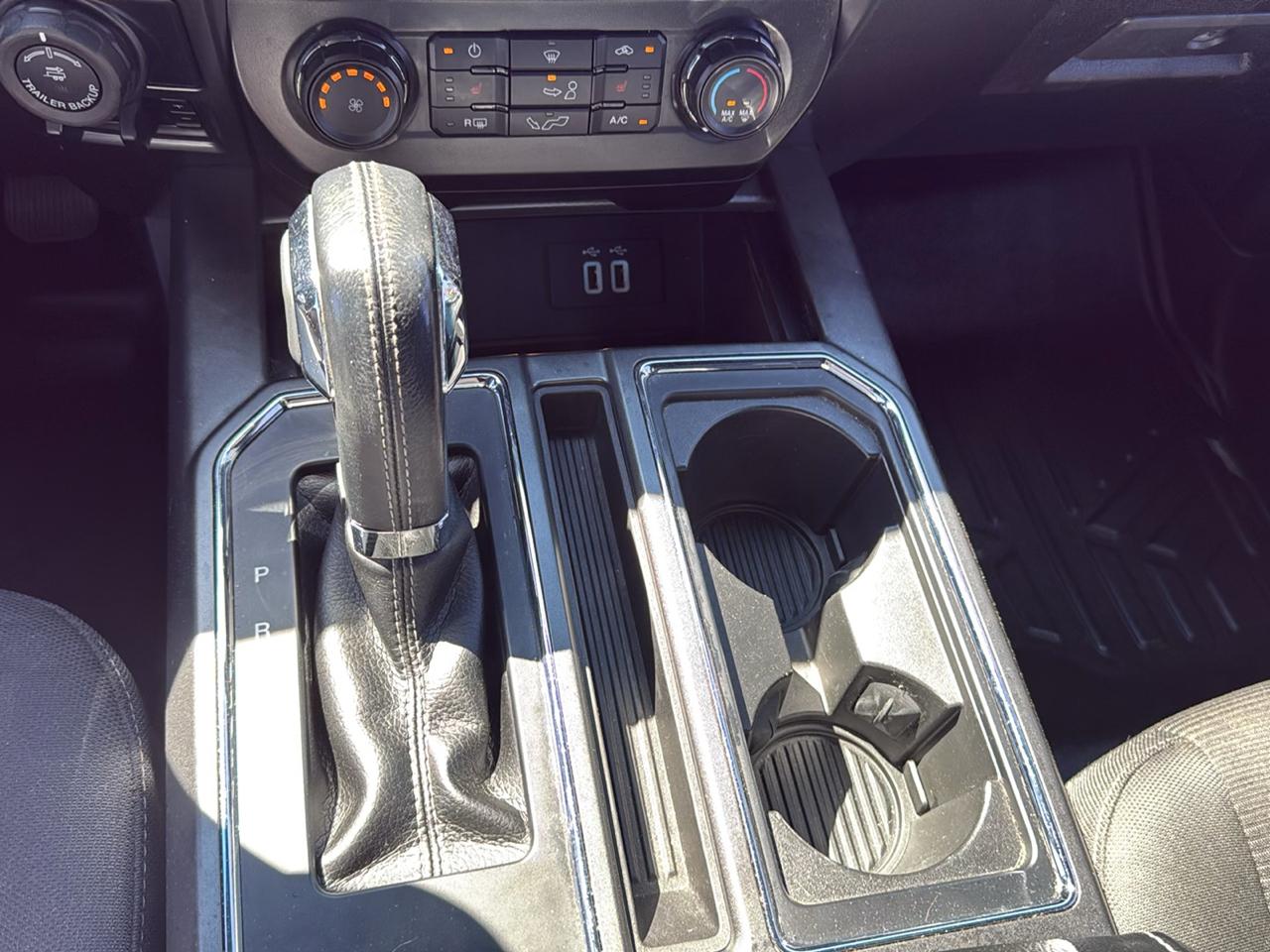 Ford F-150 4WD SuperCrew 145" XLT 2016