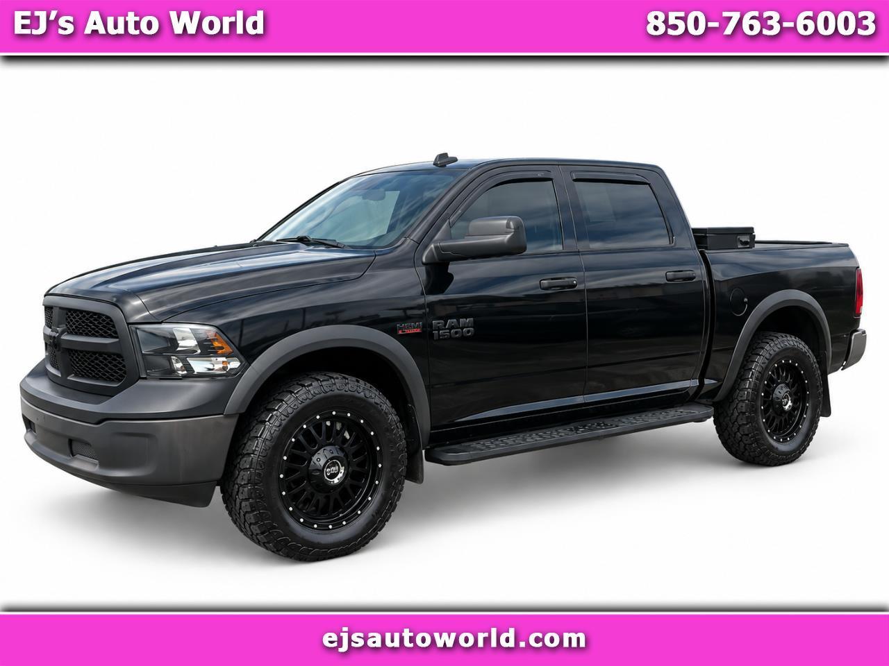 2022 RAM 1500 Classic Tradesman 4x4 Crew Cab 5'7" Box