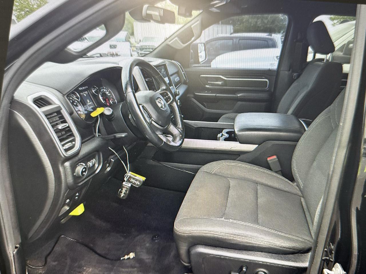 RAM 1500 Big Horn/Lone Star 4x4 Crew Cab 5'7" Box 2019
