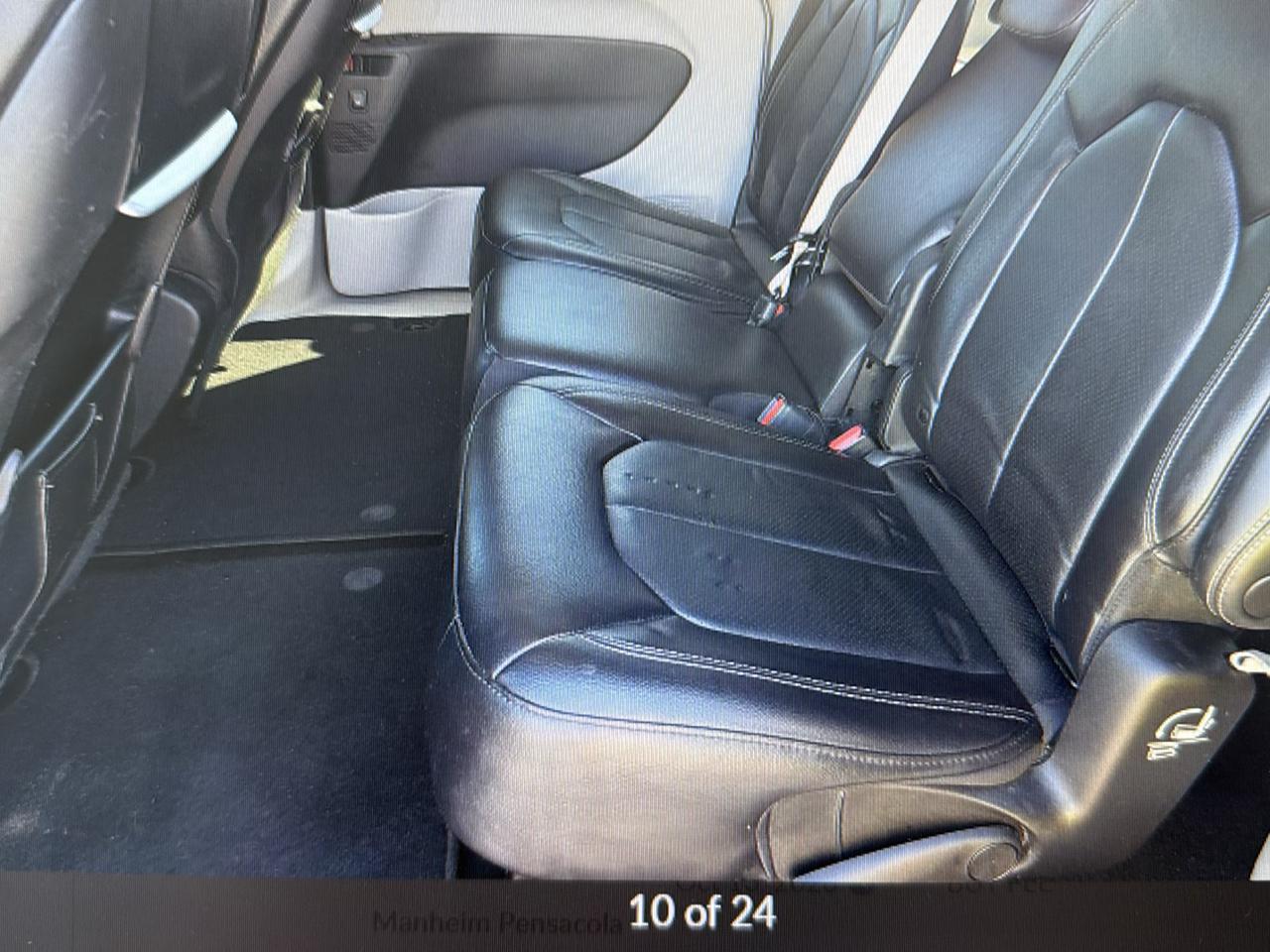 Chrysler Pacifica Touring L FWD 2022