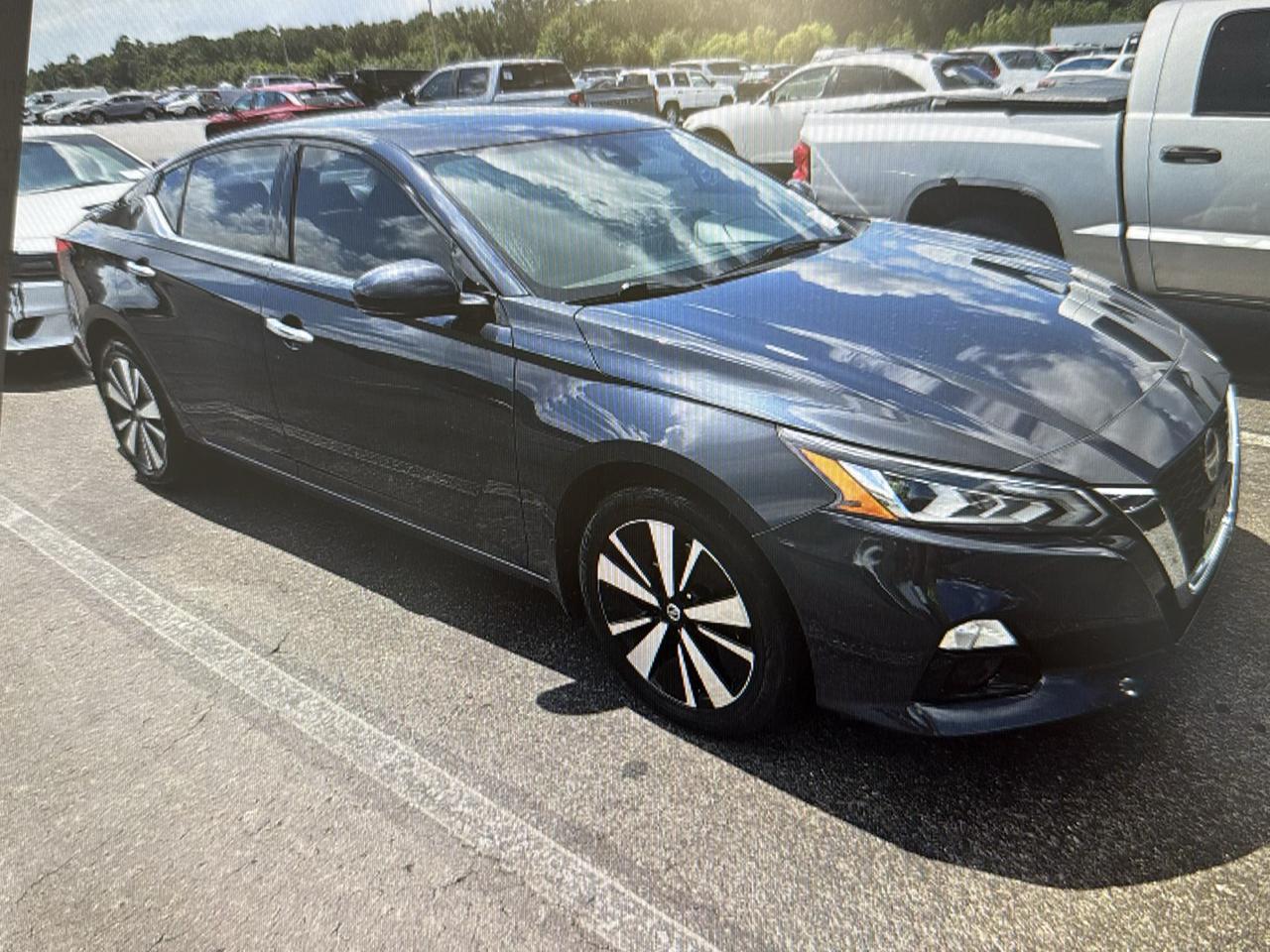 Nissan Altima 2.5 SL AWD Sedan 2022