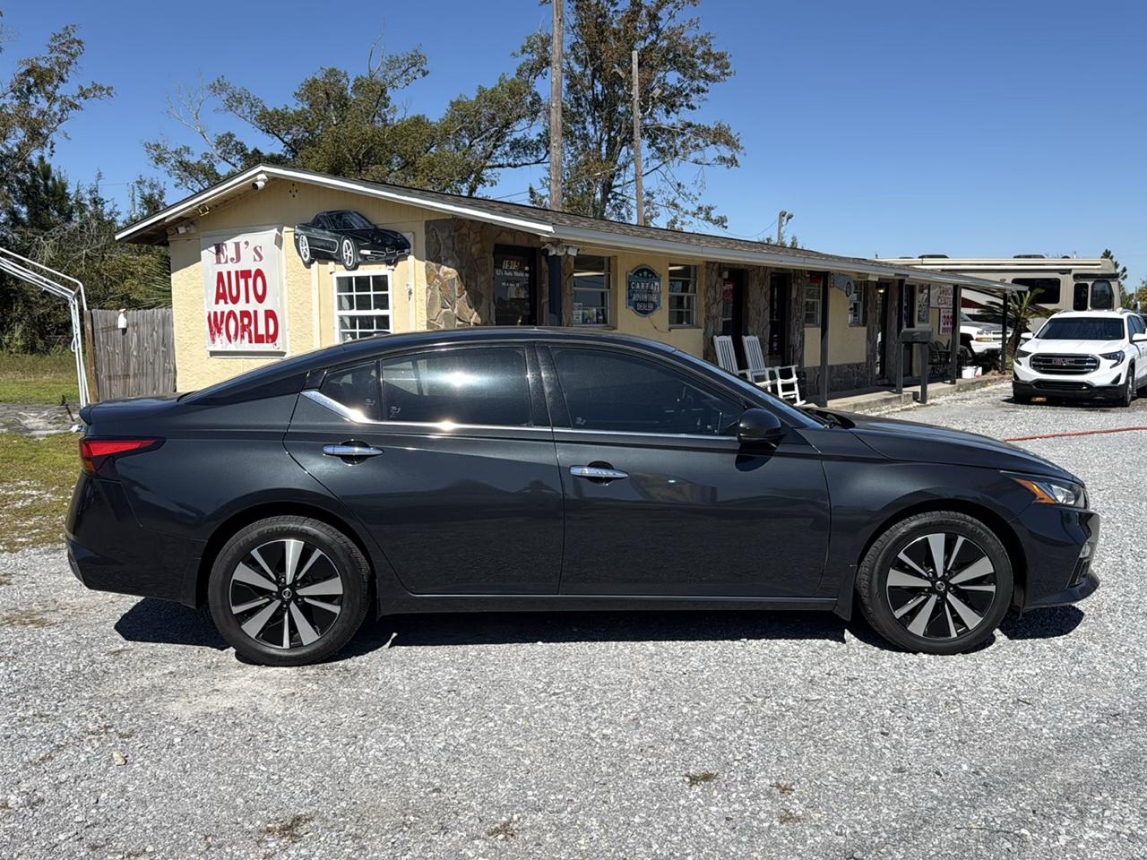 Nissan Altima 2.5 SL AWD Sedan 2022