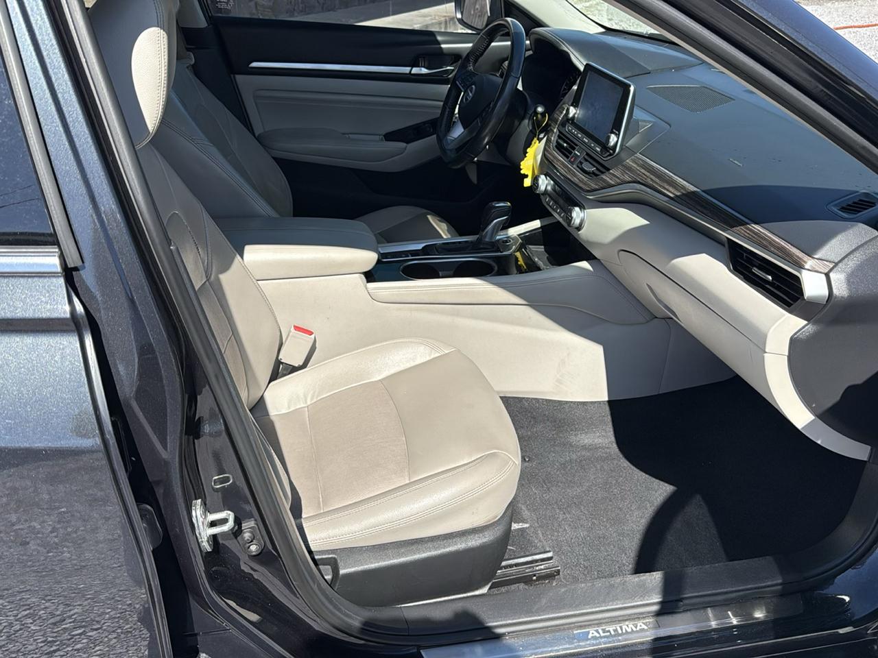 Nissan Altima 2.5 SL AWD Sedan 2022