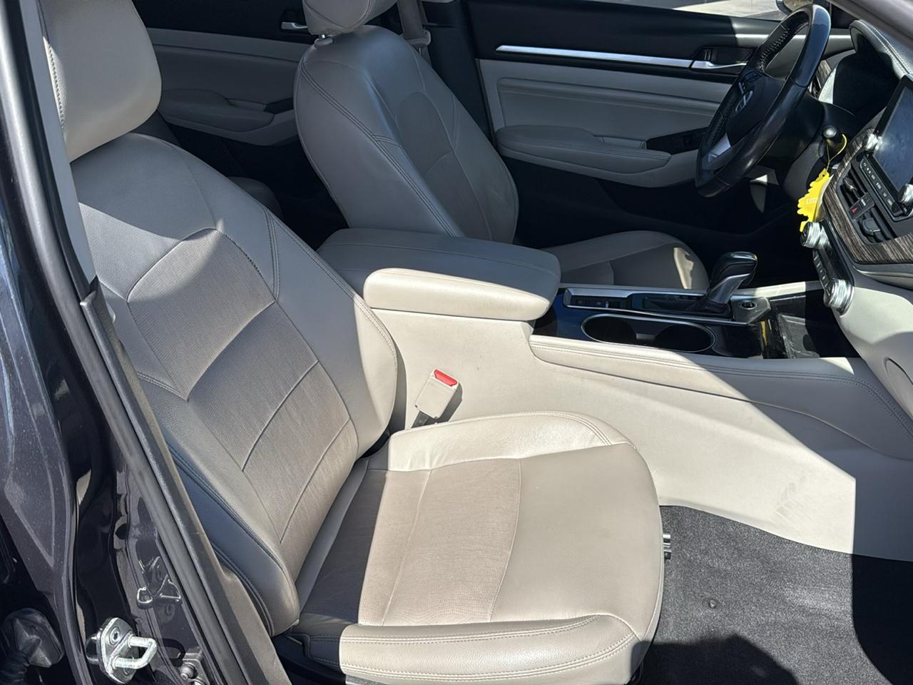 Nissan Altima 2.5 SL AWD Sedan 2022