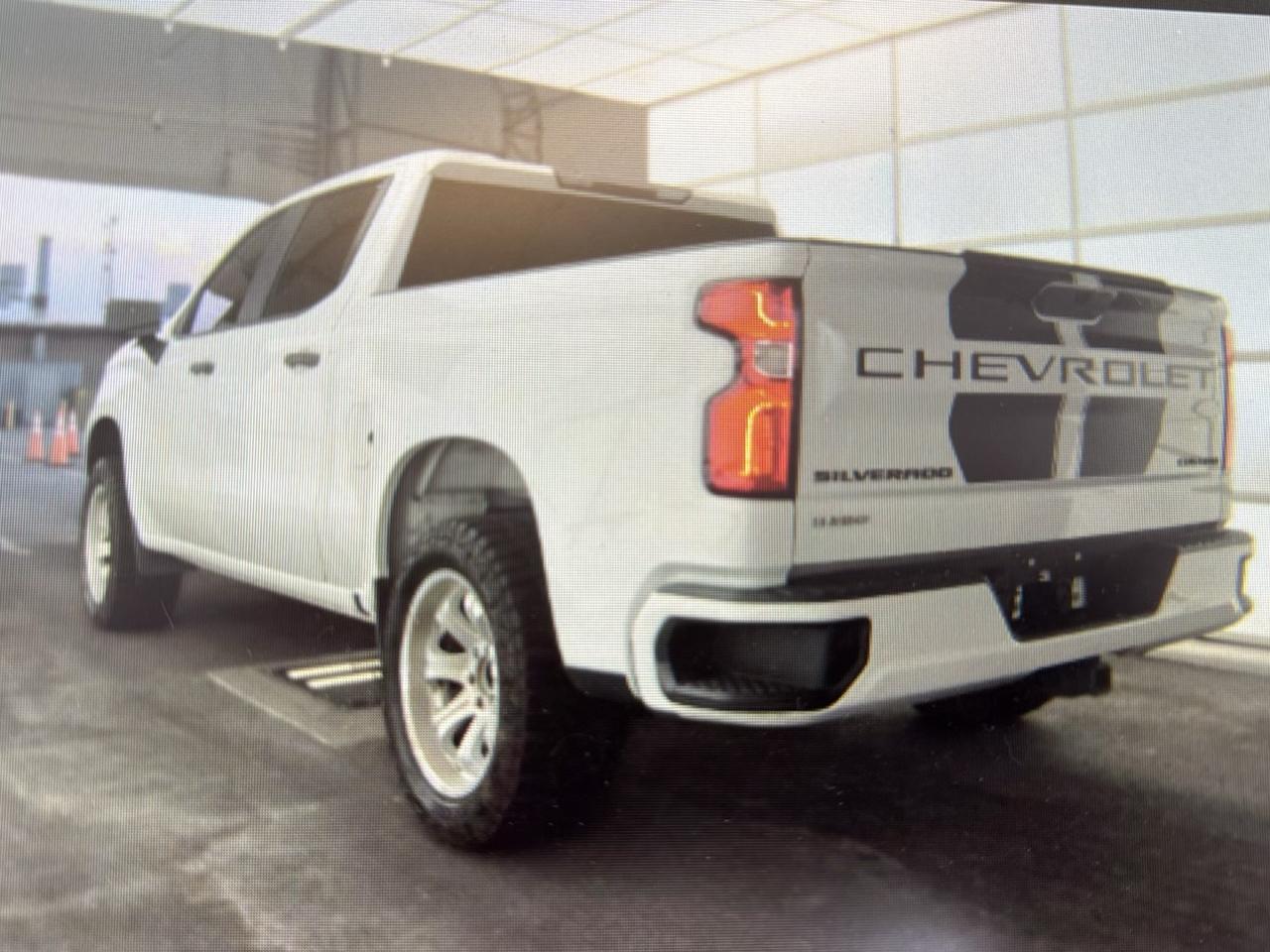 Chevrolet Silverado 1500 LTD 4WD Crew Cab 147" Custom 2022
