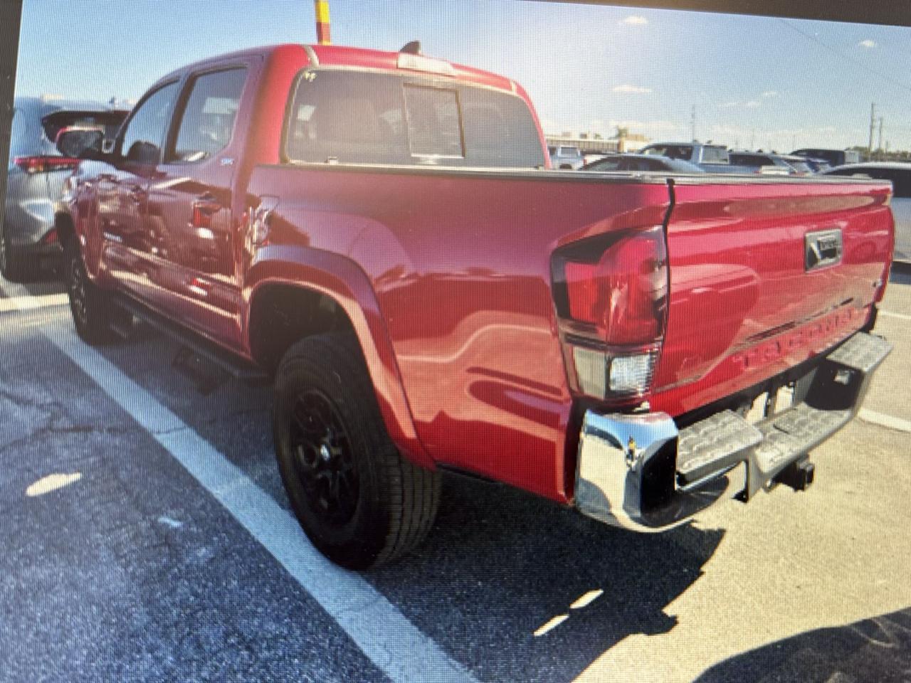 Toyota Tacoma 2WD TRD Off Road Double Cab 5' Bed V6 AT (Natl) 2022