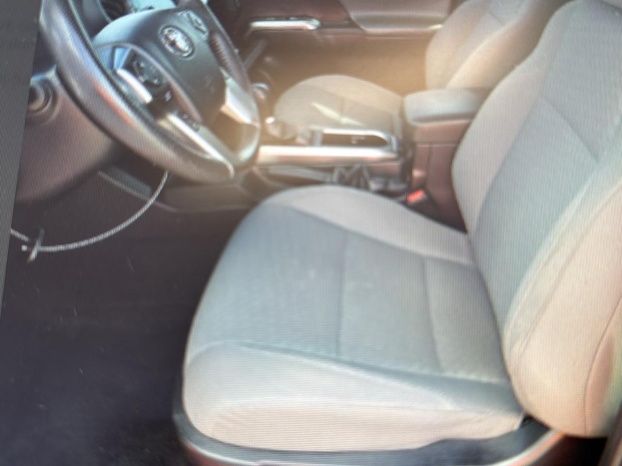 Toyota Tacoma 2WD TRD Off Road Double Cab 5' Bed V6 AT (Natl) 2022