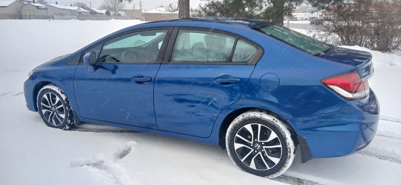 Honda Civic EX Sedan 5-Speed AT 2014