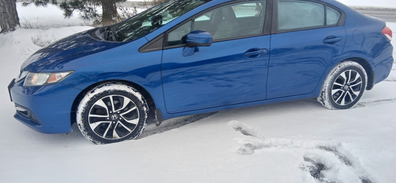 Honda Civic EX Sedan 5-Speed AT 2014