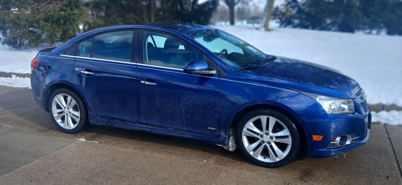 Chevrolet Cruze Limited LTZ 4D Sedan 2012