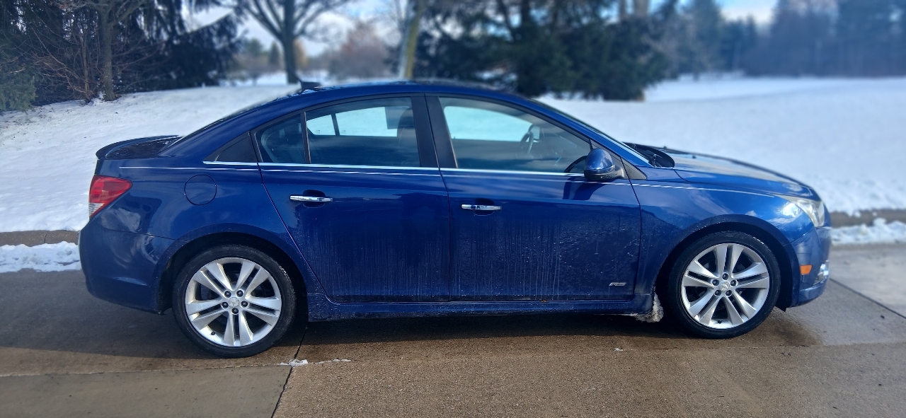 Chevrolet Cruze Limited LTZ 4D Sedan 2012