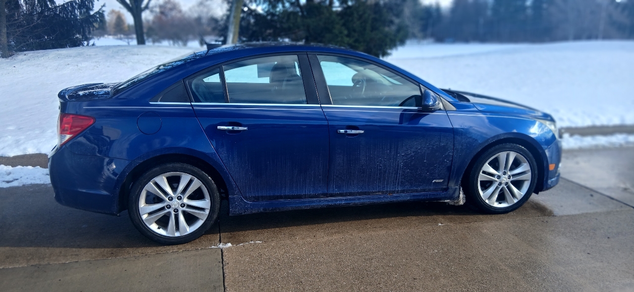 Chevrolet Cruze Limited LTZ 4D Sedan 2012