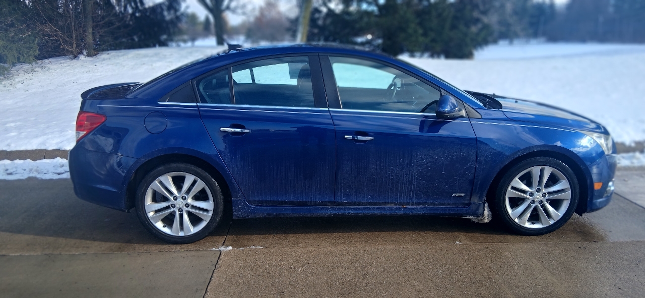 Chevrolet Cruze Limited LTZ 4D Sedan 2012