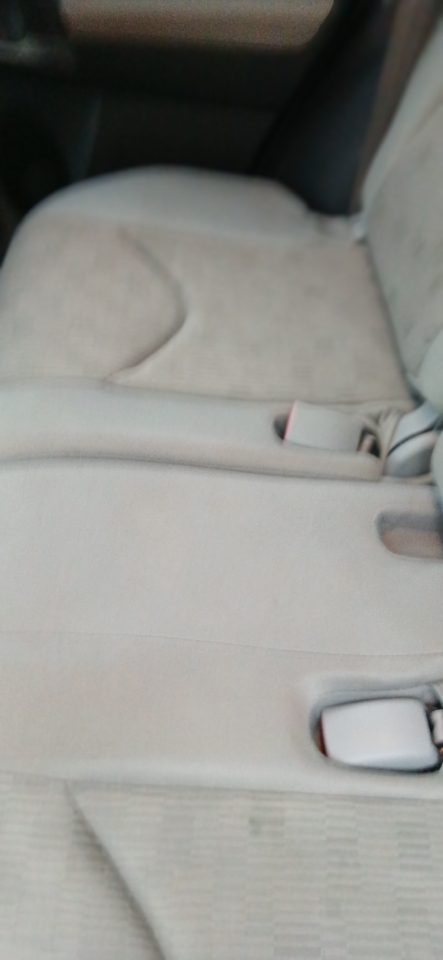 Toyota RAV4 4dr Sport 4-cyl 4WD (Natl) 2010