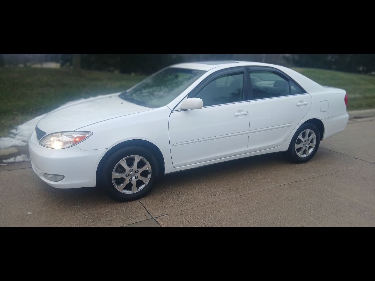 Toyota Camry LE Auto (Natl) 2004