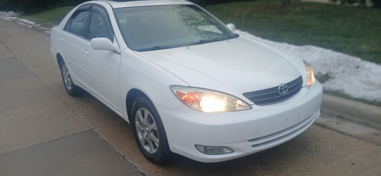 Toyota Camry LE Auto (Natl) 2004