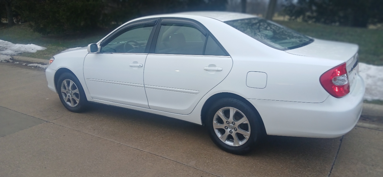 Toyota Camry LE Auto (Natl) 2004