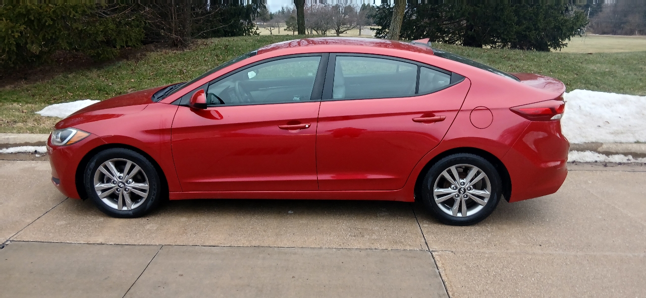 Hyundai Elantra SE 4D Sedan 2017