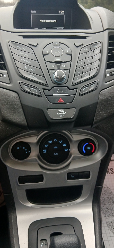 Ford Fiesta SE 4D Hatchback 2018