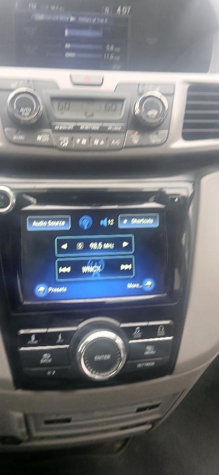 Honda Odyssey 5dr EX-L NAVI w/Navigation/Leather 2017