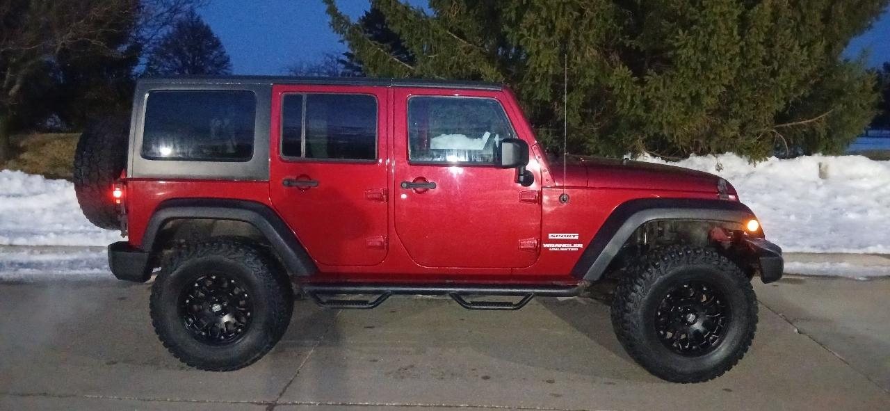 Jeep Wrangler Unlimited Sport 4WD 2012