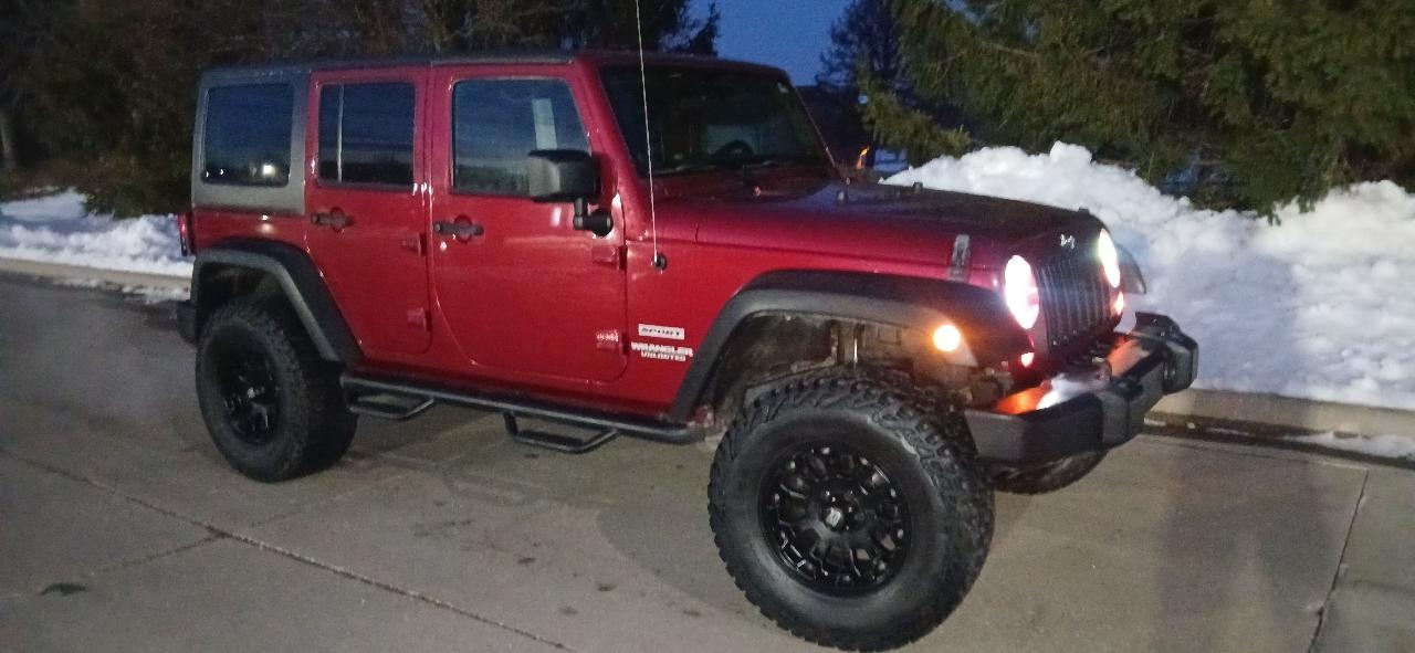 Jeep Wrangler Unlimited Sport 4WD 2012